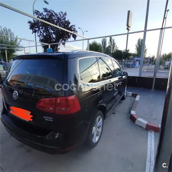 Usado VW Sharan Advance 170 CV (125 kW) 2012 Negro Monovolumen