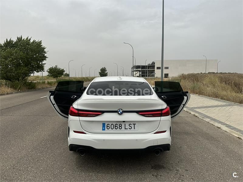 Usado BMW 218 Comfort Edition 150 CV (110 kW) 2021 Blanco Coupe