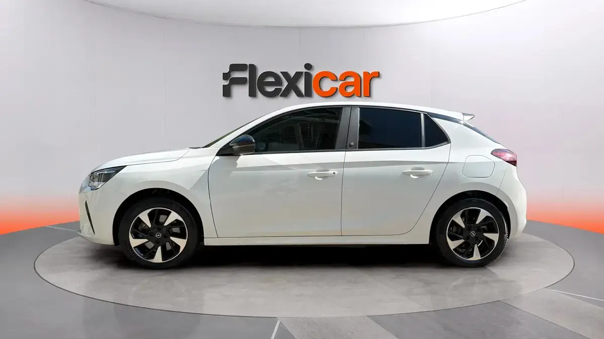 Usado Opel Corsa Edition 100 kW (136 CV) 2021 Blanco Utilitario