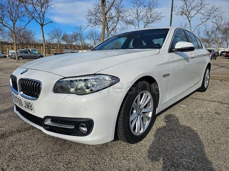 Usado BMW 520 Luxury Line 190 CV (139 kW) 2016 Blanco Berlina