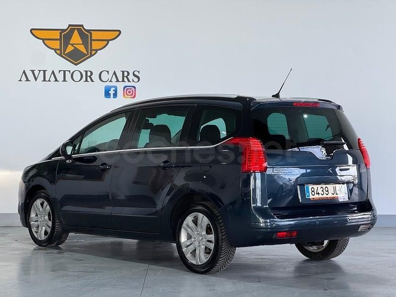 Usado Peugeot 5008 Allure 150 CV (110 kW) 2016 Azul Monovolumen