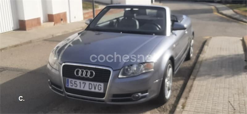 Usado Audi A4 Cabriolet 200 CV (147 kW) 2006 Gris / plata Descapotable