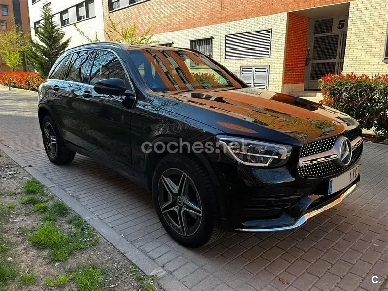 Usado Mercedes GLC300e 306 CV (225 kW) 2022 Negro SUV