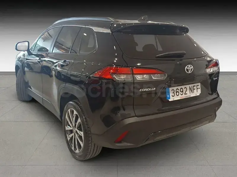 Usado Toyota Corolla Cross Style 140 CV (102 kW) 2025 Negro SUV