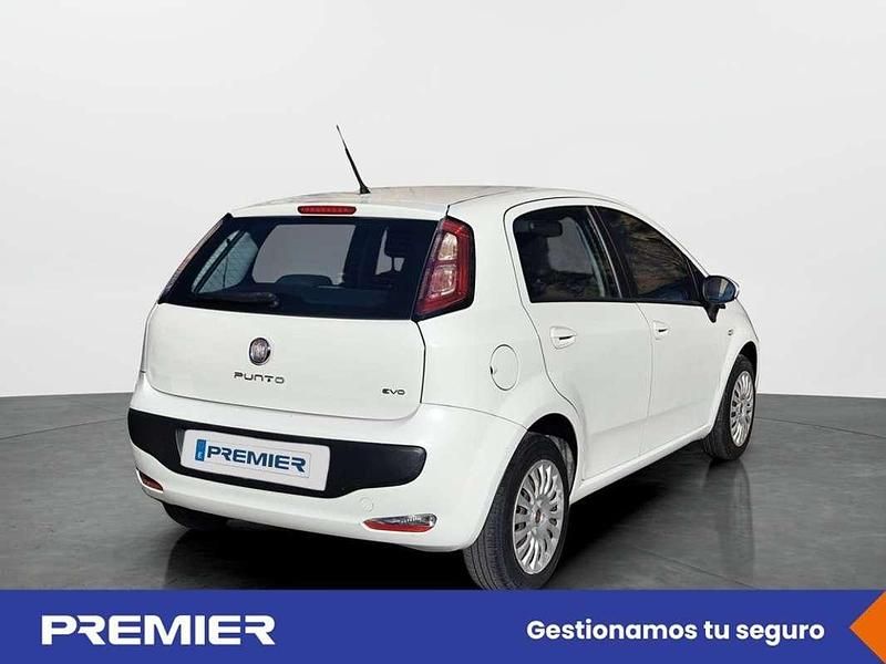 Usado Fiat Punto Active 65 CV (47 kW) 2010 Blanco Utilitario