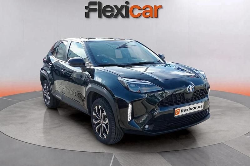 Negro Usado 2022 Toyota Yaris Hybrid Active | 19.890 € (Precio justo) - Imagen 1/4