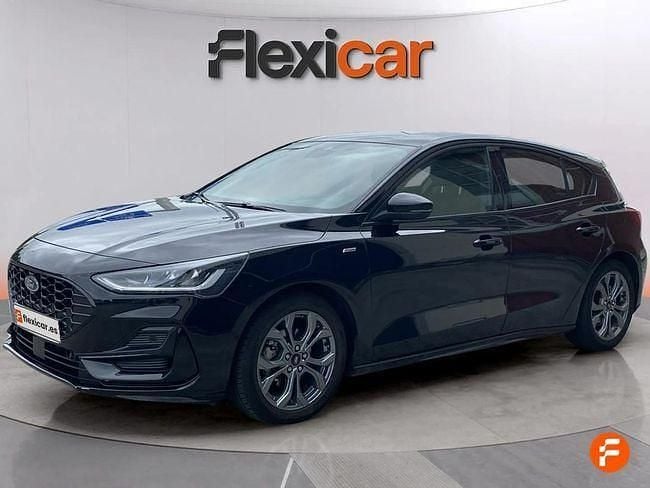 Usado Ford Focus ST-Line 125 CV (91 kW) 2023 Negro Berlina