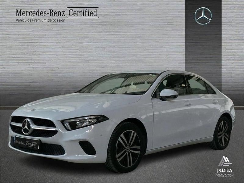 Usado Mercedes A250 Progressive 218 CV (160 kW) 2022 Blanco Berlina