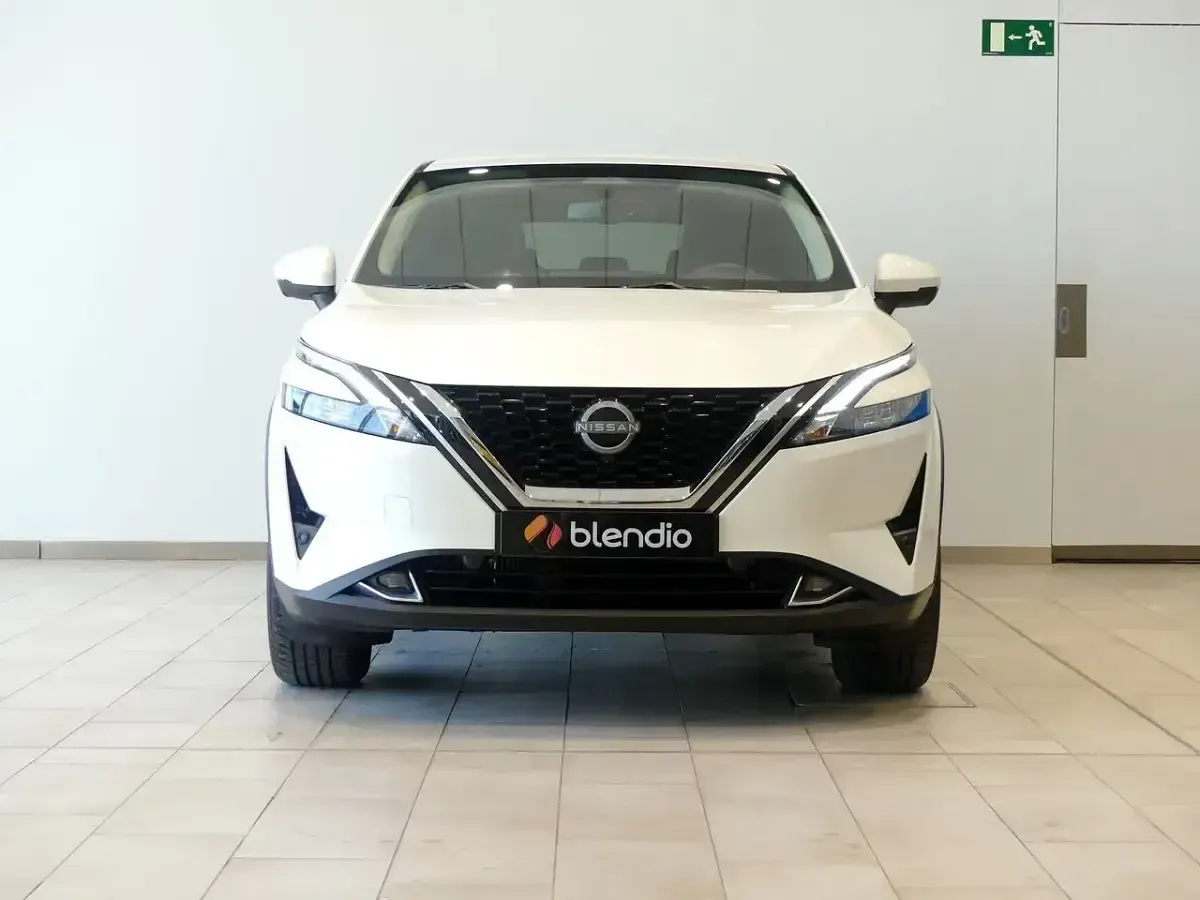 Usado Nissan Qashqai N-Connecta 140 CV (102 kW) 2023 Blanco SUV