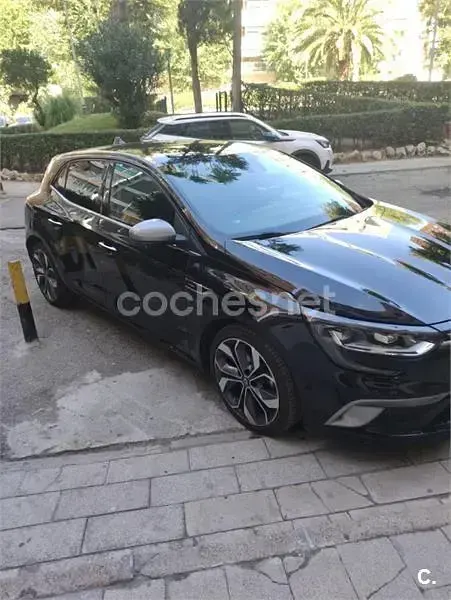 Usado Renault Mégane GT Line GT-Line 130 CV (95 kW) 2018 Negro Berlina