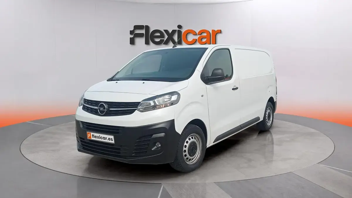 Usado Opel Vivaro-e Combi 122 CV (89 kW) 2020 Blanco Monovolumen