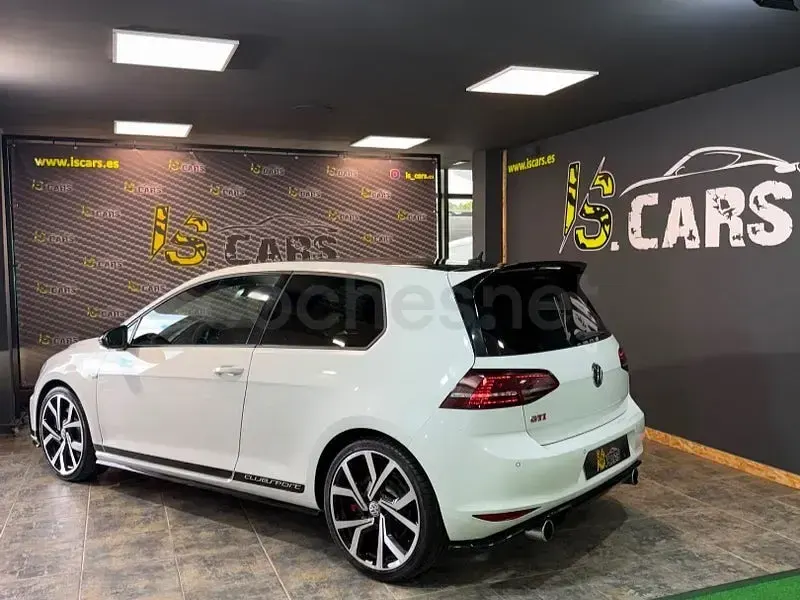 Usado VW Golf VII GTI Clubsport 265 CV (194 kW) 2016 Blanco Berlina