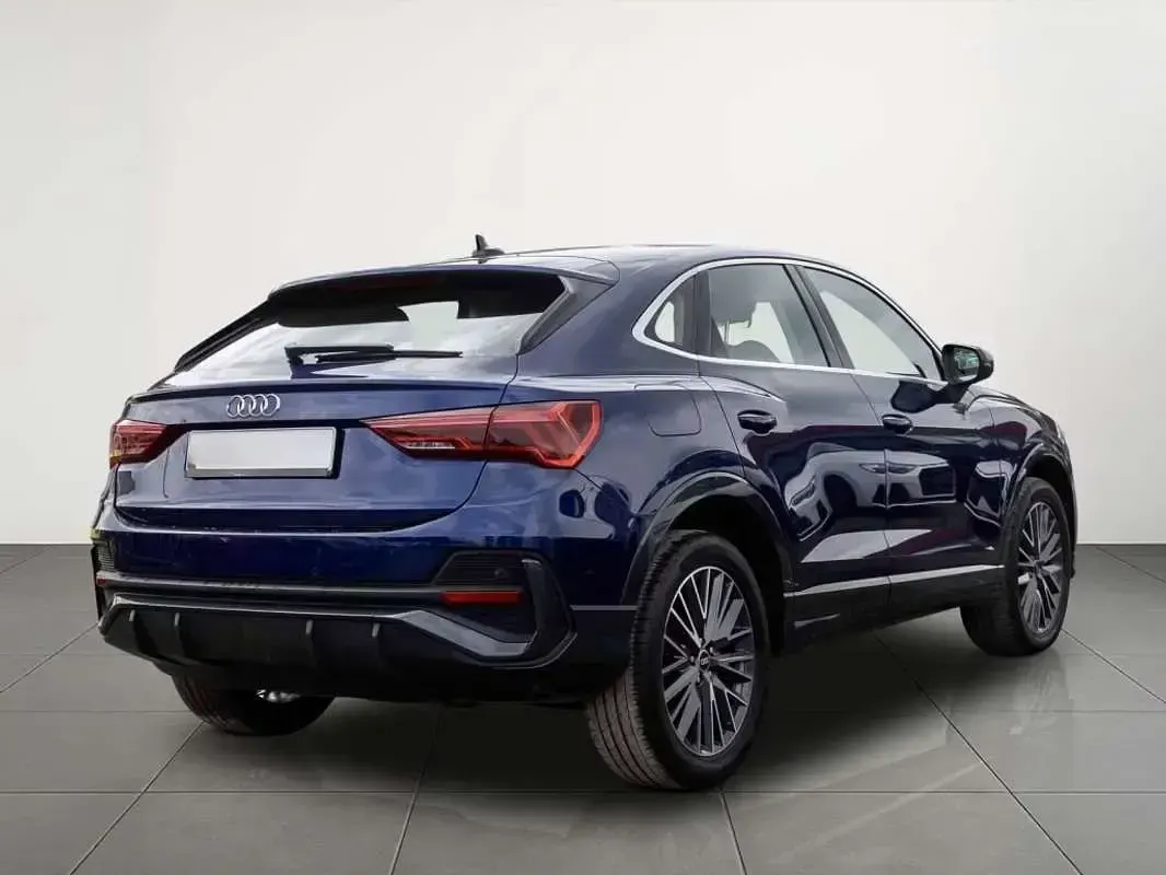 Usado Audi Q3 Sportback S-Line 245 CV (180 kW) 2023 Azul SUV