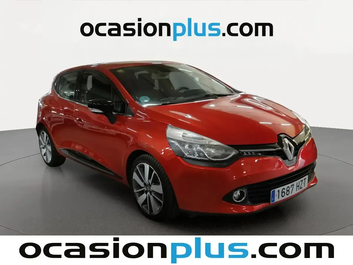 Usado Renault Clio Dynamique 90 CV (66 kW) 2014 Rojo Utilitario