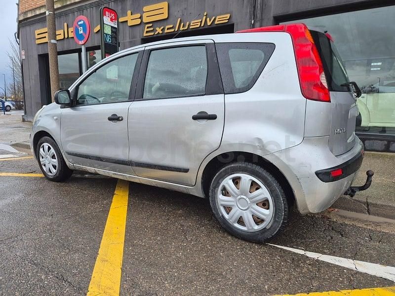 Usado Nissan Note Visia 88 CV (64 kW) 2007 Gris / plata Utilitario