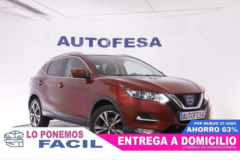 Usado Nissan Qashqai N-Connecta 110 CV (80 kW) 2017 Burdeos SUV