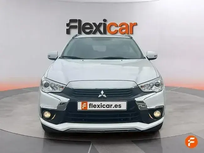 Usado Mitsubishi ASX Motion 114 CV (83 kW) 2017 Blanco SUV