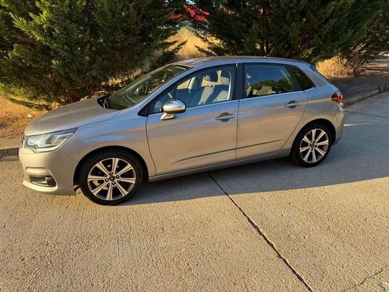 Usado Citroën C4 Live 101 CV (74 kW) 2016 Gris Berlina