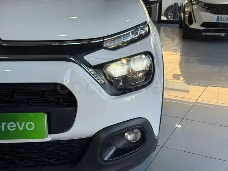 Usado Citroën C3 Feel 102 CV (75 kW) 2021 Blanco Utilitario