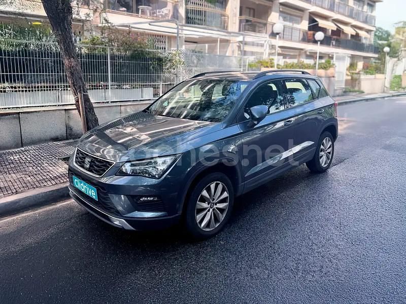 Usado Seat Ateca Style 150 CV (110 kW) 2019 Gris / plata SUV