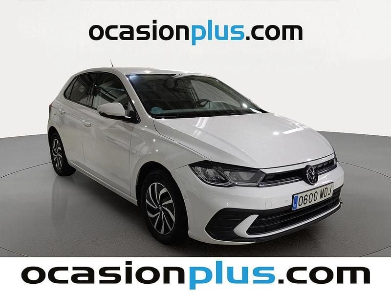 Usado VW Polo Life 95 CV (69 kW) 2023 Blanco Utilitario