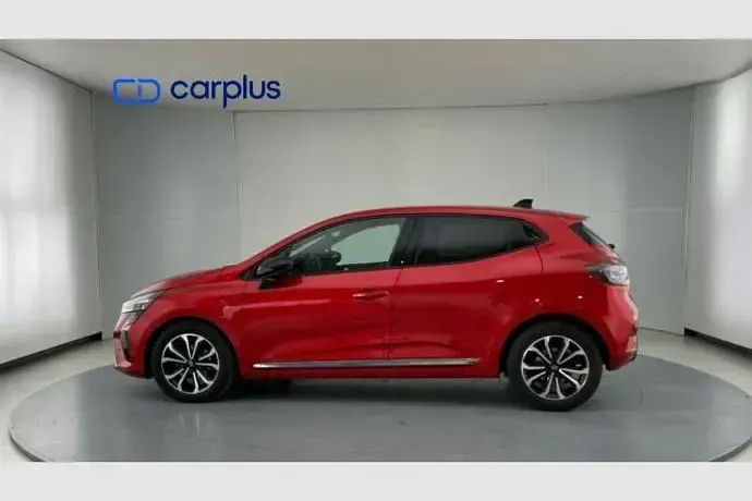 Usado Renault Clio Techno 90 CV (66 kW) 2024 Utilitario