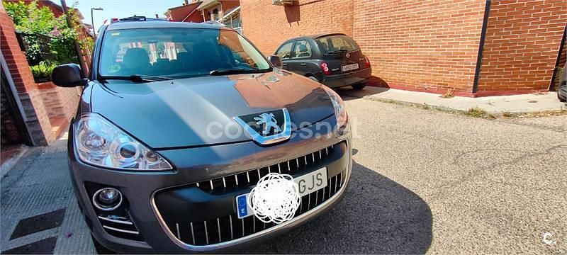 Gris / plata Usado 2008 Peugeot 4007 Premium SUV | 7950 € (Precio justo) - Imagen 1/4