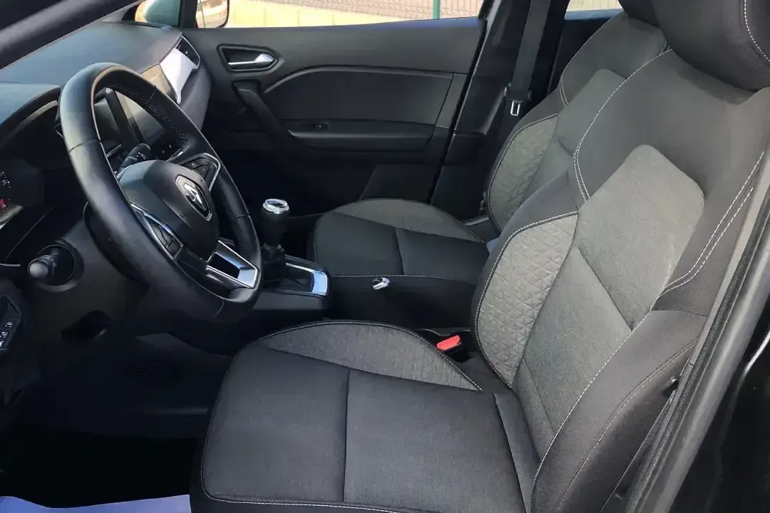 Usado Renault Captur Evolution 90 CV (66 kW) 2023 Negro SUV