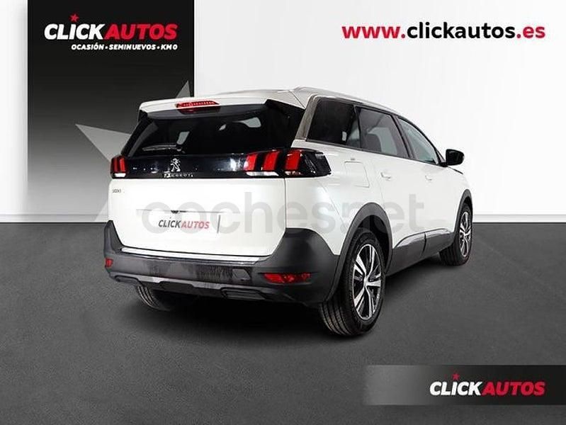 Usado Peugeot 5008 Allure 130 CV (95 kW) 2023 Blanco SUV