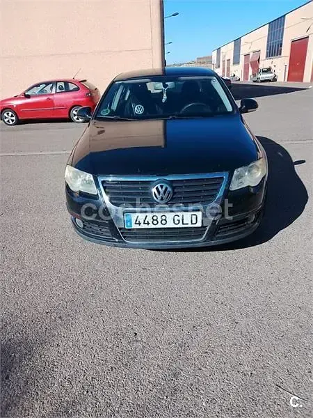 Usado VW Passat Edition 140 CV (102 kW) 2009 Negro Familiar