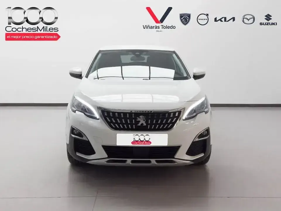 Usado Peugeot 3008 Allure 130 CV (95 kW) 2018 Blanco SUV