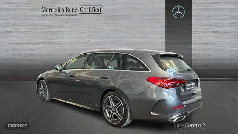 Usado Mercedes C300 312 CV (229 kW) 2025 Gris Familiar