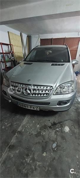 Gris / plata Usado 2007 Mercedes ML320 SUV | 6000 € (Super precio) - Imagen 1/4