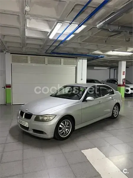 Usado BMW 320 170 CV (125 kW) 2007 Gris / plata Familiar