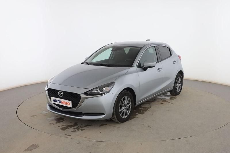 Usado Mazda 2 90 CV (66 kW) 2020 Gris Berlina