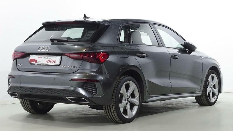 Usado Audi A3 Sportback e-tron S-Line 204 CV (150 kW) 2021 Gris Utilitario