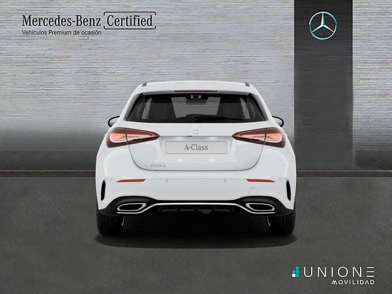 Usado Mercedes A200 150 CV (110 kW) 2024 Blanco
