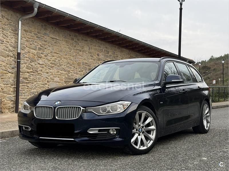 Usado BMW 325 Comfort Edition 218 CV (160 kW) 2014 Negro Familiar