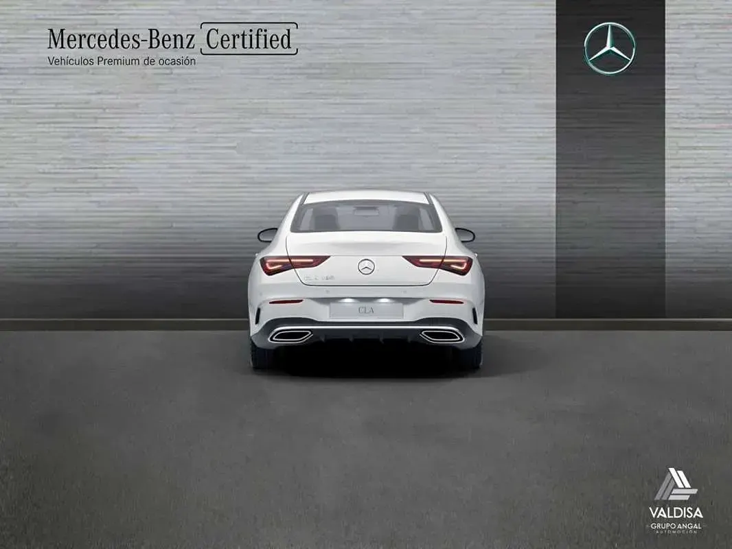 Usado Mercedes CLA180 136 CV (100 kW) 2023 Coupe