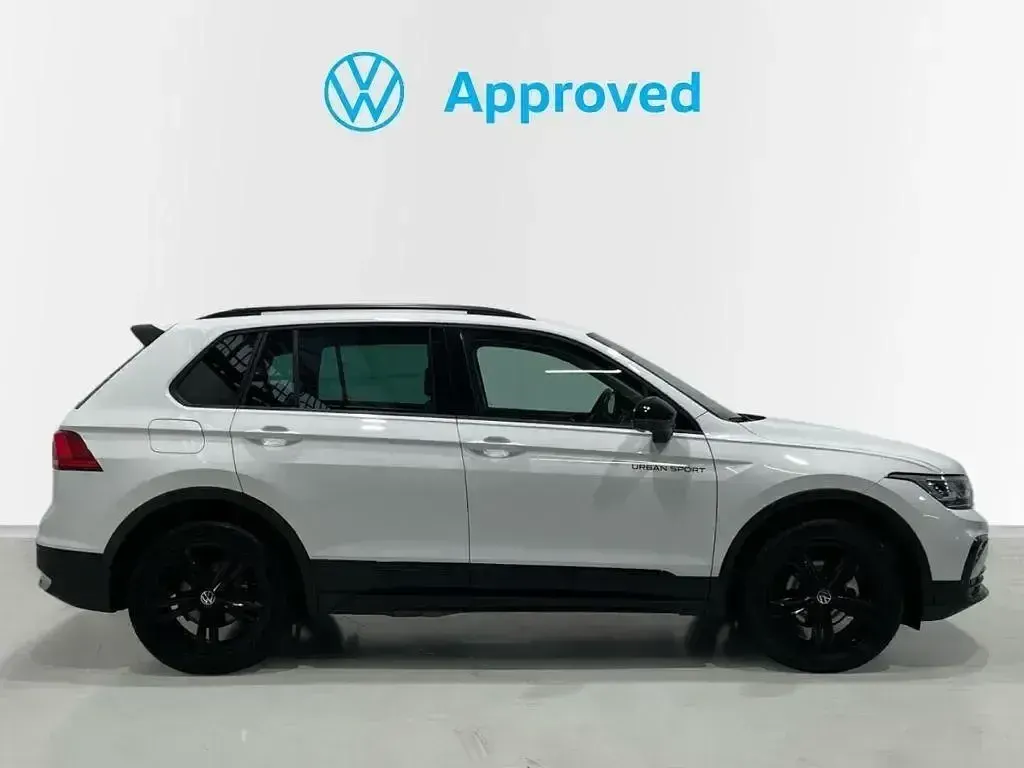 Usado VW Tiguan Sportline 150 CV (110 kW) 2022 Blanco SUV