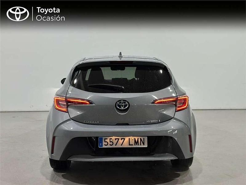Usado Toyota Corolla Style 122 CV (89 kW) 2021 Monovolumen