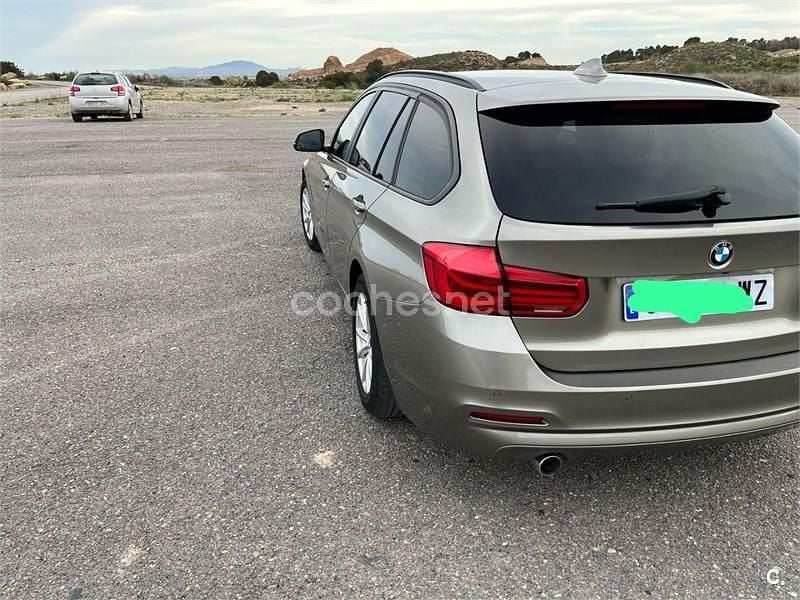 Usado BMW 318 150 CV (110 kW) 2019 Beige Berlina
