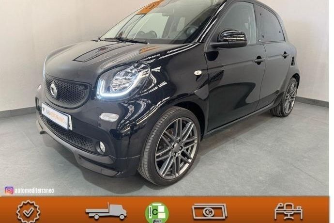 Usado Smart ForFour Brabus 90 CV (66 kW) 2018 Negro Utilitario