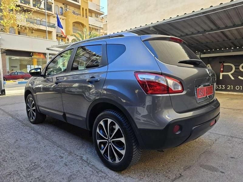 Usado Nissan Qashqai Tekna 130 CV (95 kW) 2013 Gris SUV