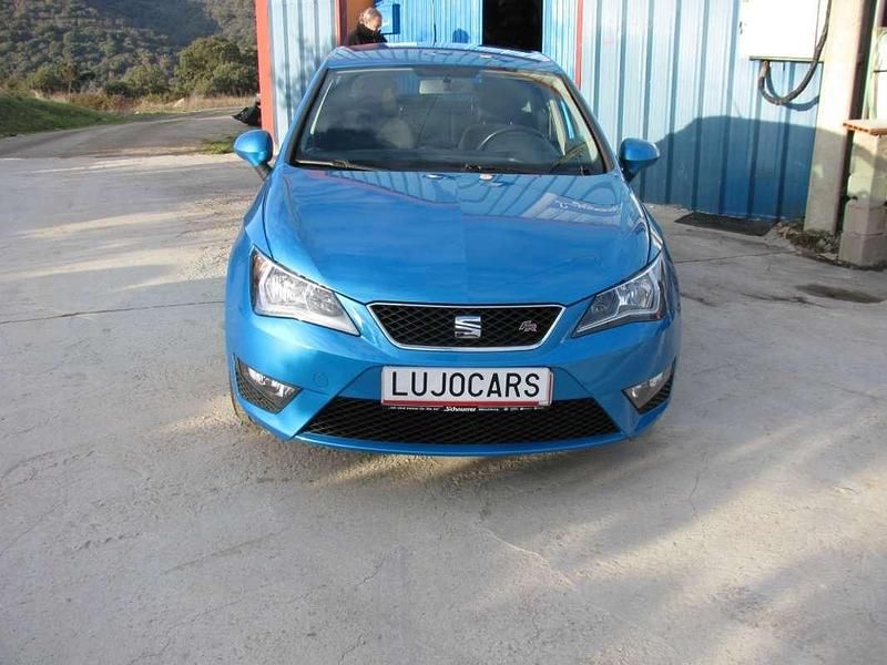 Usado Seat Ibiza FR 105 CV (77 kW) 2015 Azul Utilitario