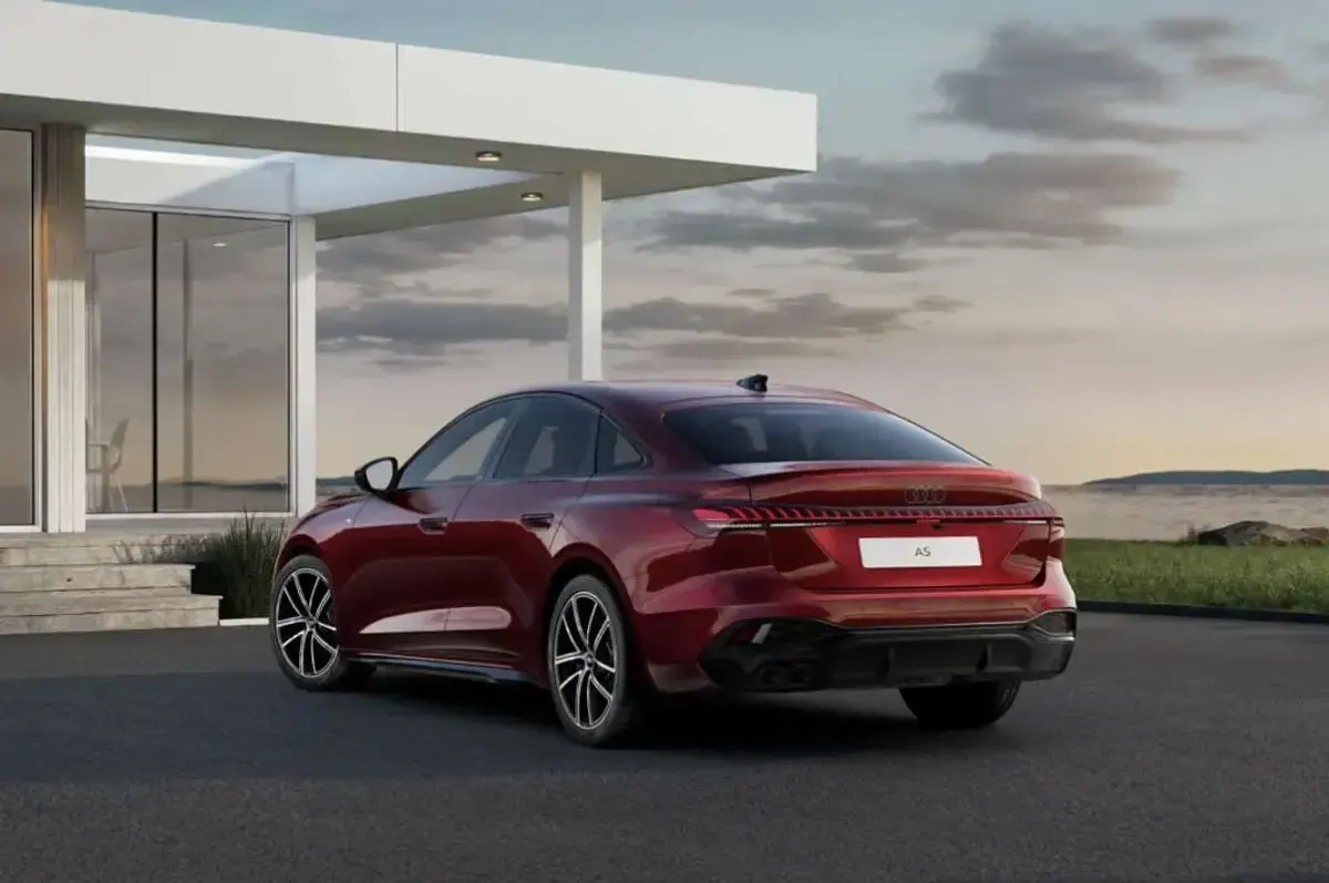 Nuevo Audi A5 204 CV (150 kW) 2026 Rojo Berlina