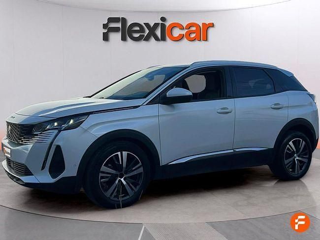 Usado Peugeot 3008 Allure 130 CV (95 kW) 2021 Blanco SUV