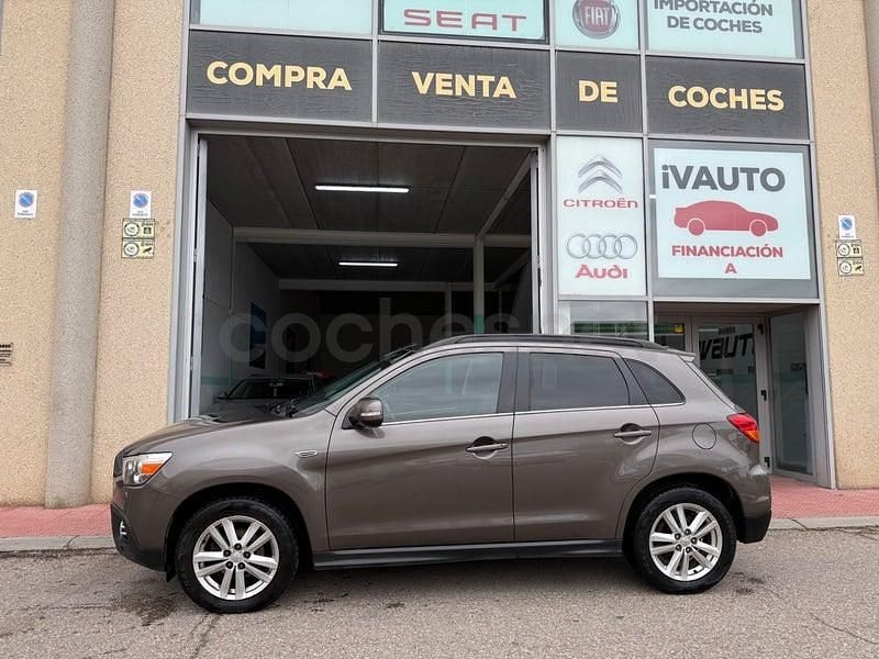 Usado Mitsubishi ASX 150 CV (110 kW) 2011 Gris / plata SUV