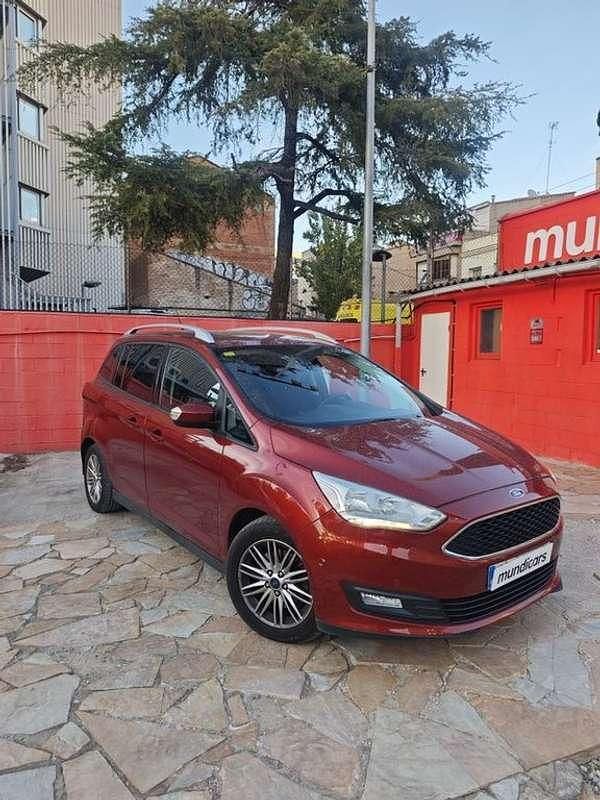 Usado Ford C-MAX Trend+ 126 CV (92 kW) 2015 Rojo Monovolumen