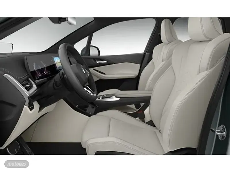 Nuevo BMW 218 Active Tourer Shadowline 136 CV (100 kW) 2026 Gris Monovolumen